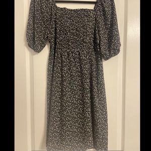 Chelsea28 - Black & White Dress with Tie front and smock back